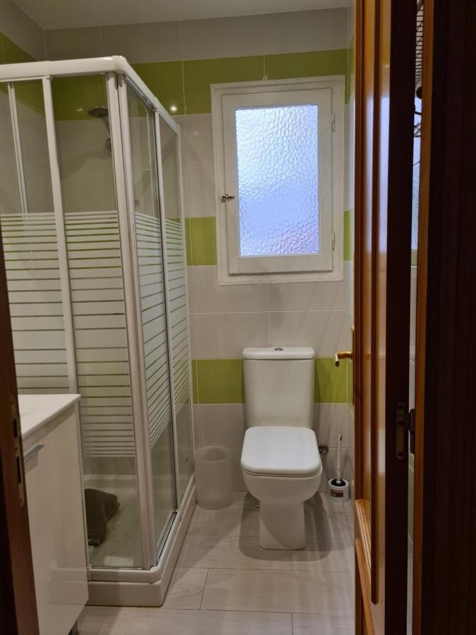 Habitacion Con Bano Privado- En Casa Familiar Beatriz Valencia Ngoại thất bức ảnh